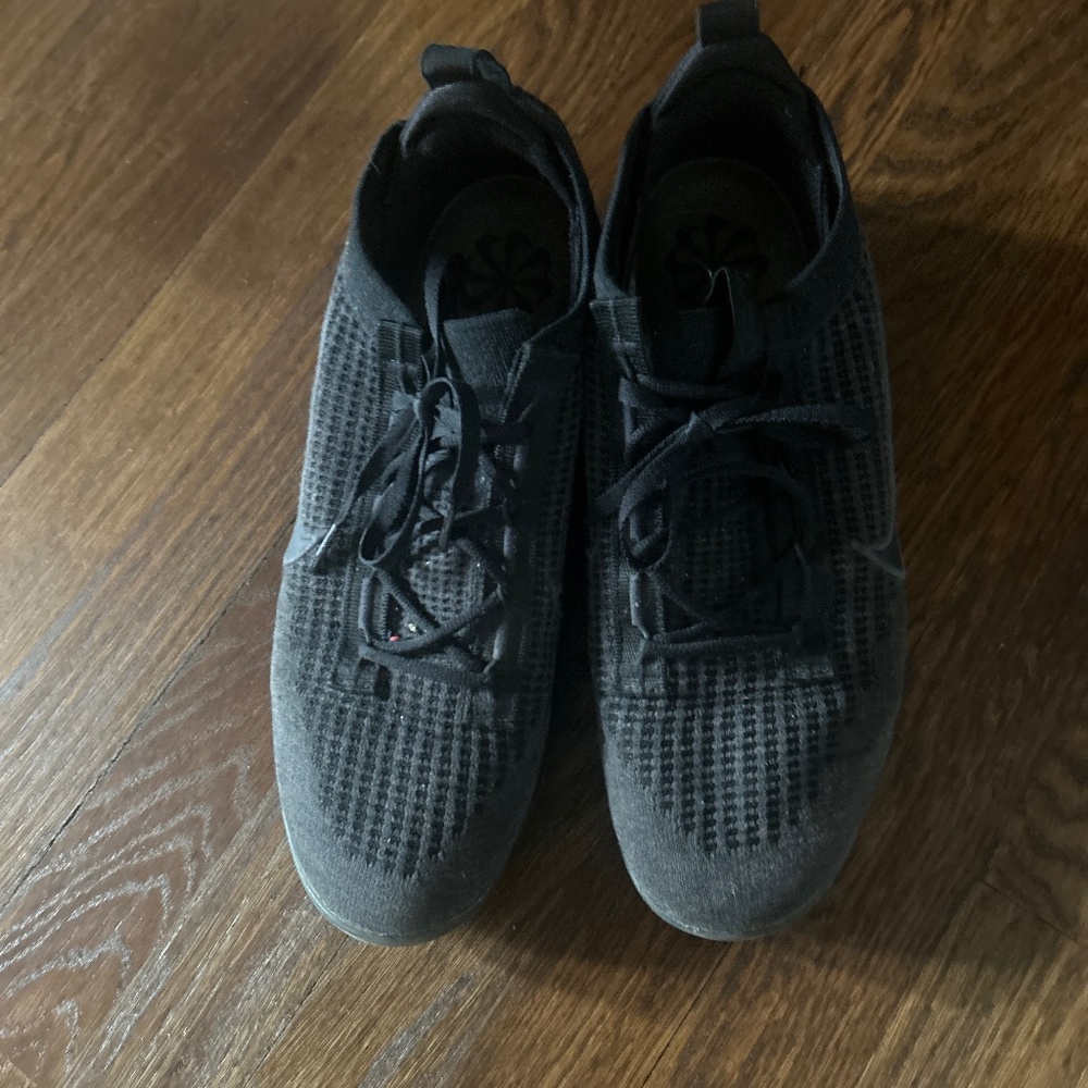 Men’s Vapormax Nike size 10